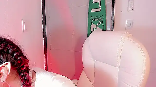 LeyXandrabraz online show from March 2025 03:48:02 PM