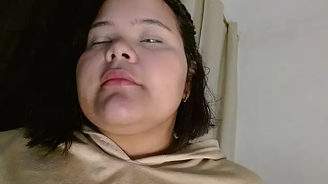 sexychubby    online show from February 2025 10:00:01 PM