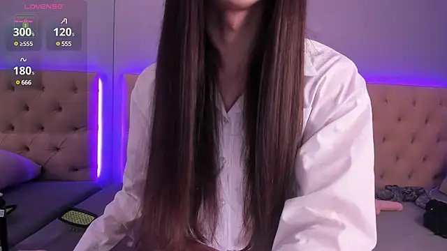 NickieRainer online show from December 2024 08:41:01 AM
