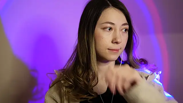 chibi moon  online show from February 2025 09:17:01 PM