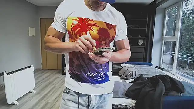 samricci21 online show from December 2025 04:23:01 PM