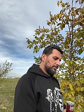 Snapshot of TigerOne19 chatting on October 2025 10:49:01 AM TigerOne19 online show from October 2025 10:49:01 AM