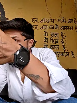 Snapshot of _IRRESISTIBLE_ chatting on November 2025 07:41:02 AM IRRESISTIBLE online show from November 2025 07:41:02 AM