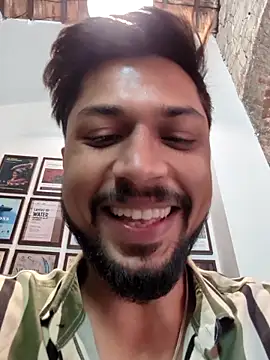 Snapshot of _IRRESISTIBLE_ chatting on December 2025 06:42:02 AM IRRESISTIBLE online show from December 2025 06:42:02 AM