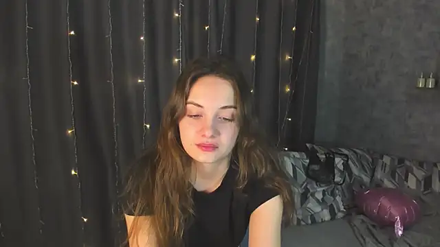 KristinaLoison online show from February 2025 08:25:02 PM
