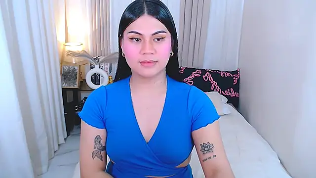 Snapshot of Mimi_Cums chatting on November 2025 01:50:02 AM Mimi Cums online show from November 2025 01:50:02 AM