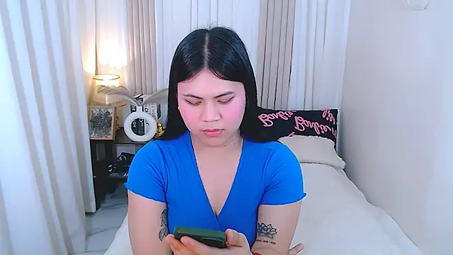 Snapshot of Mimi_Cums chatting on November 2025 02:55:01 AM Mimi Cums online show from November 2025 02:55:01 AM