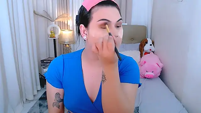 Snapshot of Mimi_Cums chatting on November 2025 03:17:01 AM Mimi Cums online show from November 2025 03:17:01 AM