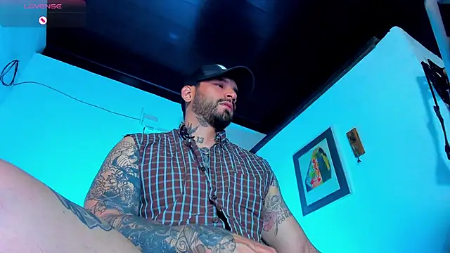CamiloGray  online show from December 2024 01:33:01 PM