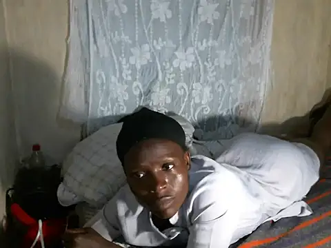 cute-shamza online show from December 2025 05:41:01 PM