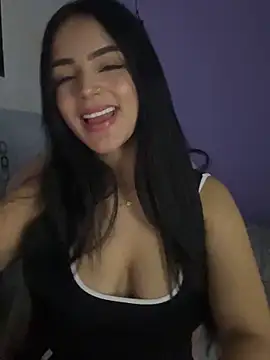 Snapshot of anniehart chatting on November 2025 01:49:02 AM anniehart online show from November 2025 01:49:02 AM