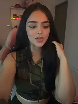 Snapshot of anniehart chatting on November 2025 12:46:01 AM anniehart online show from November 2025 12:46:01 AM