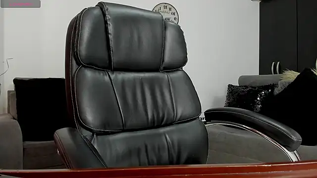 alissondomitt online show from March 2025 02:42:02 PM