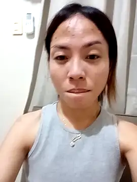 Snapshot of AsianTrixxx chatting on December 2024 02:38:01 AM AsianTrixxx online show from December 2024 02:38:01 AM