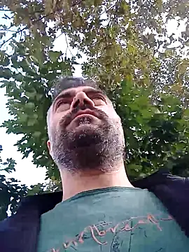 Snapshot of kevgir08 chatting on October 2025 12:05:02 PM kevgir08 online show from October 2025 12:05:02 PM