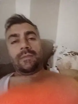 Snapshot of kevgir08 chatting on October 2025 09:21:02 PM kevgir08 online show from October 2025 09:21:02 PM