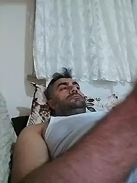 Snapshot of kevgir08 chatting on November 2025 10:36:01 PM kevgir08 online show from November 2025 10:36:01 PM