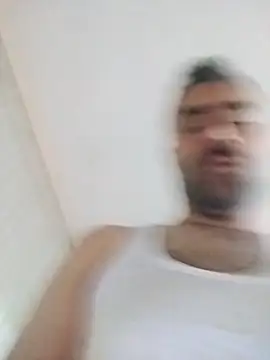 Snapshot of kevgir08 chatting on December 2025 10:26:01 PM kevgir08 online show from December 2025 10:26:01 PM