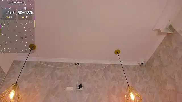 dayra angels online show from November 2025 07:24:01 PM