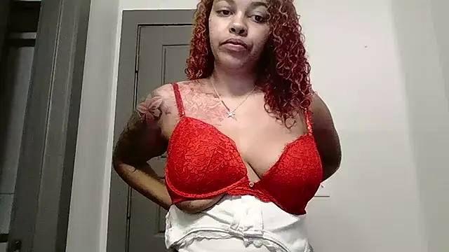 Cloutchasercrystall online show from September 2025 01:35:01 PM