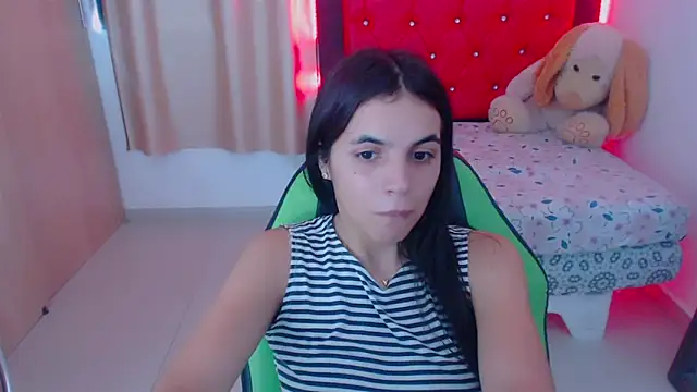 Snapshot of _elenna chatting on December 2024 08:34:01 PM elenna online show from December 2024 08:34:01 PM