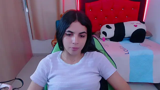 Snapshot of _elenna chatting on January 2025 08:32:01 PM elenna online show from January 2025 08:32:01 PM