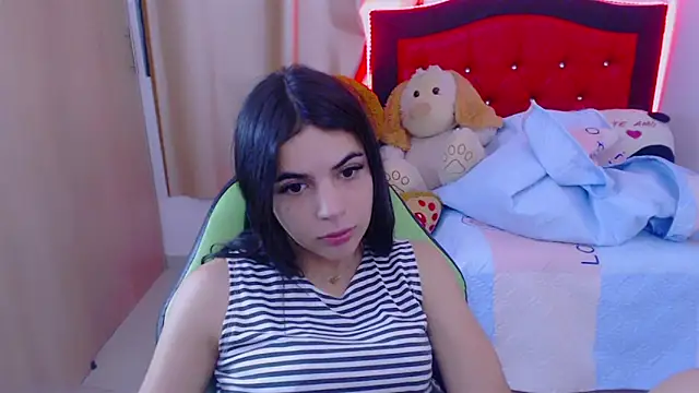 Snapshot of _elenna chatting on January 2025 05:42:01 PM elenna online show from January 2025 05:42:01 PM