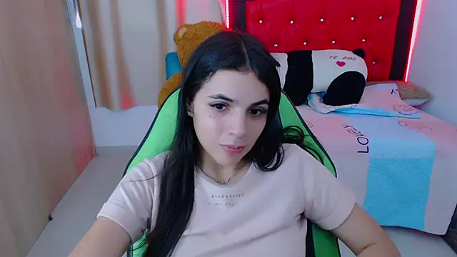 Snapshot of _elenna chatting on January 2025 08:42:01 PM elenna online show from January 2025 08:42:01 PM