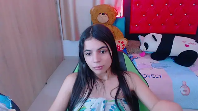 Snapshot of _elenna chatting on January 2025 11:56:01 PM elenna online show from January 2025 11:56:01 PM