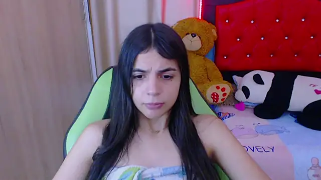 Snapshot of _elenna chatting on February 2025 08:41:01 PM elenna online show from February 2025 08:41:01 PM