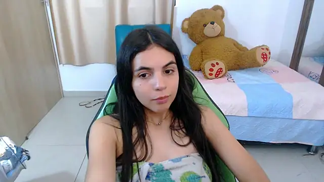 Snapshot of _elenna chatting on March 2025 08:42:02 PM elenna online show from March 2025 08:42:02 PM
