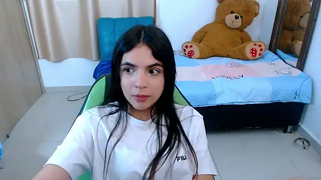 Snapshot of _elenna chatting on March 2025 08:54:01 PM elenna online show from March 2025 08:54:01 PM