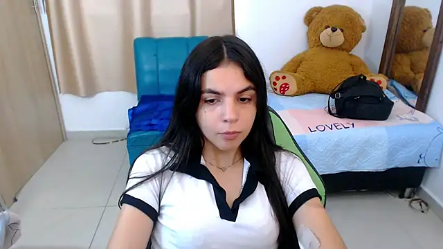 Snapshot of _elenna chatting on March 2025 05:31:01 PM elenna online show from March 2025 05:31:01 PM