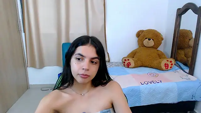 Snapshot of _elenna chatting on March 2025 08:37:02 PM elenna online show from March 2025 08:37:02 PM