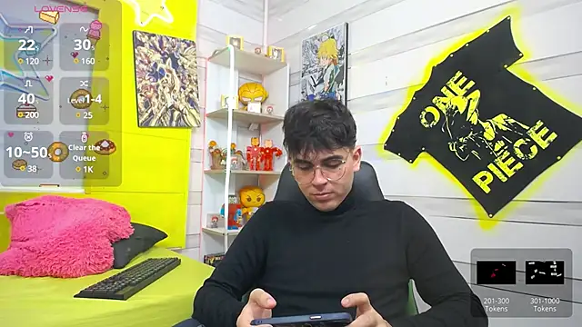 noahot08 online show from January 2025 02:22:01 PM