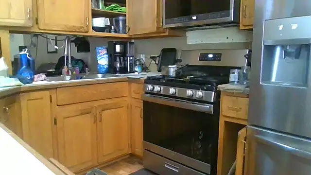 Snapshot of Hornybbw1978 chatting on February 2025 11:31:01 PM Hornybbw1978 online show from February 2025 11:31:01 PM