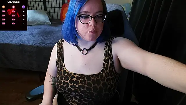 KiraSpitQueen online show from February 2025 03:34:02 AM