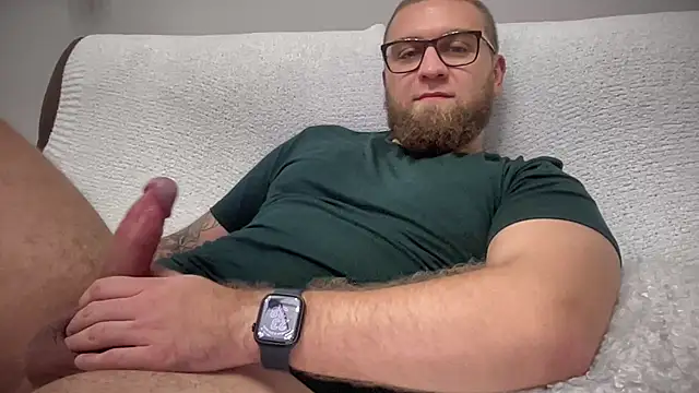 Bear bear  online show from December 2024 08:40:01 PM