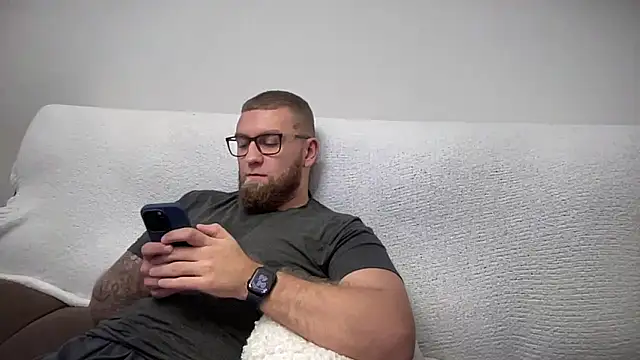 Bear bear  online show from December 2024 01:47:02 AM