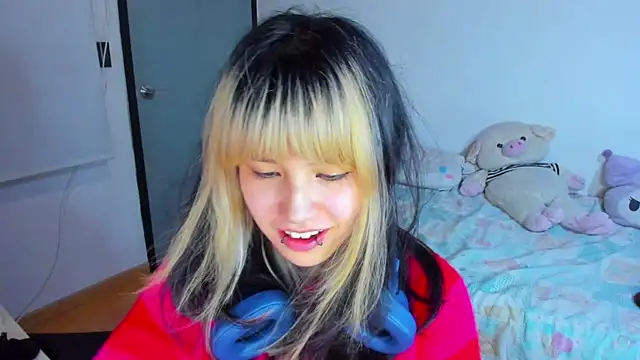 Akane-Mou online show from December 2024 04:00:02 AM