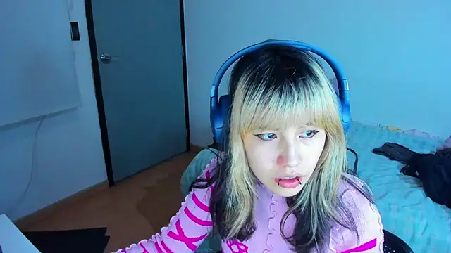 Akane-Mou online show from December 2024 05:42:01 AM