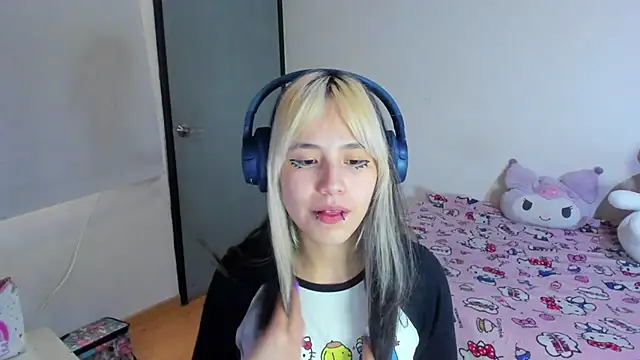 Akane-Mou online show from March 2025 11:38:02 AM