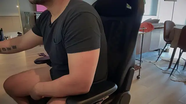 HungandThickLatin online show from March 2025 08:50:02 PM