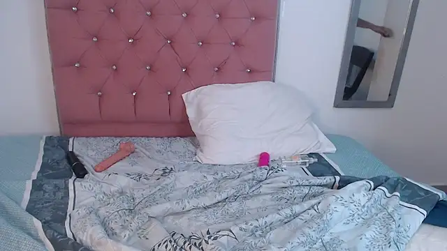 mary live online show from February 2025 06:10:01 PM