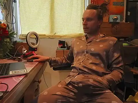 Snapshot of rexflexxx chatting on November 2025 08:46:02 AM rexflexxx online show from November 2025 08:46:02 AM