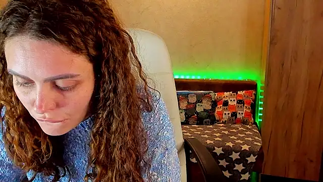 mia grantes online show from December 2024 03:59:02 PM
