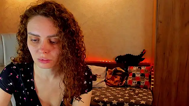 mia grantes online show from December 2024 03:22:01 PM