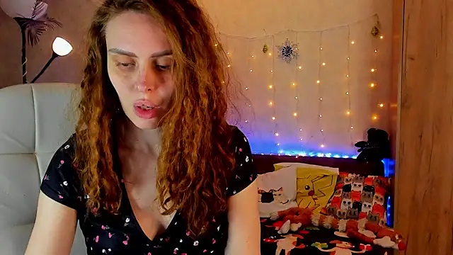 mia grantes online show from December 2024 10:59:02 PM