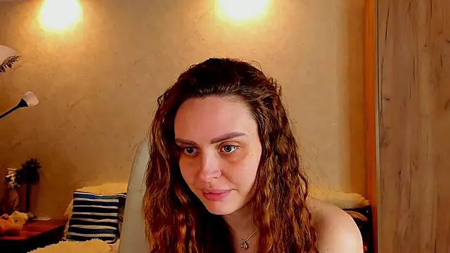mia grantes online show from February 2025 11:15:02 PM