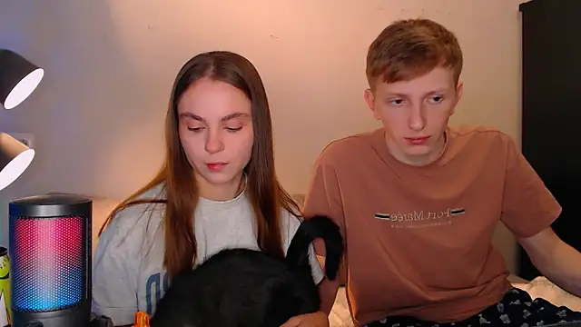 juliaanddima online show from December 2024 09:41:01 PM